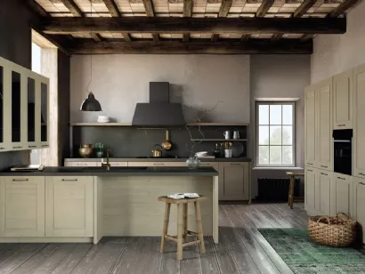 Cucina Moderna con penisola Cottage in legno di abete spazzolato di Fratelli Mirandola