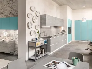 Cucina Moderna lineare Mia 11 in laminato effetto legno e laccato opaco di Mobilegno