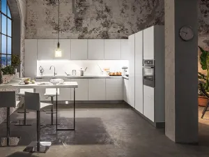 Cucina Moderna angolare finitura Sherwood bianco luna Mia 13 di Mobilegno